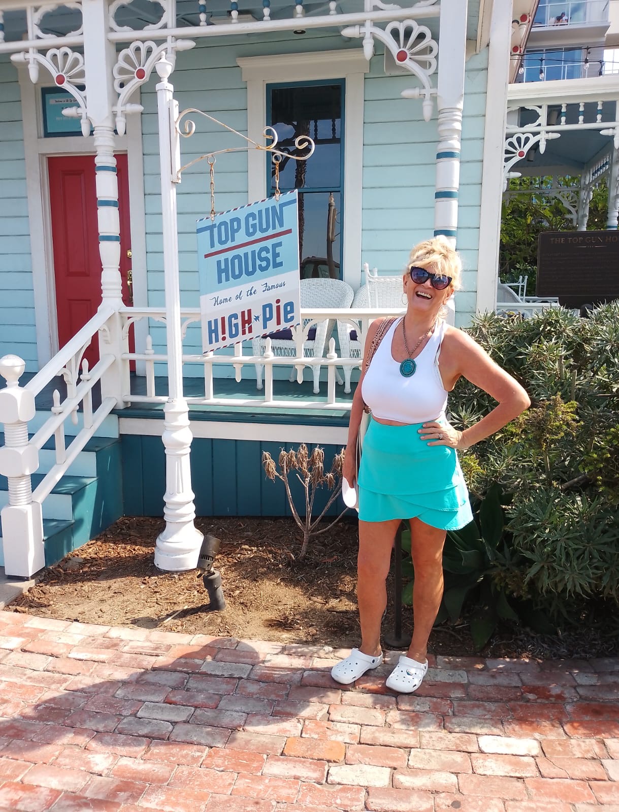 Cruise Brothers Travel Agent Diana Ede Williams
